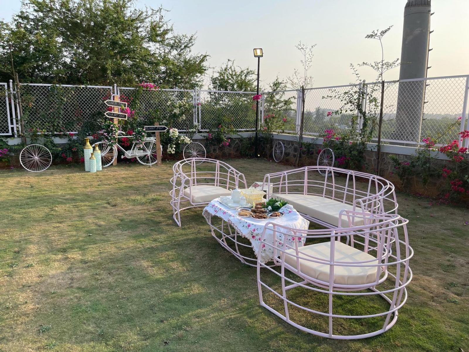 Ekostay Luxe - Casa Noah - Paddle Court & Sunset Point 罗纳瓦拉 外观 照片